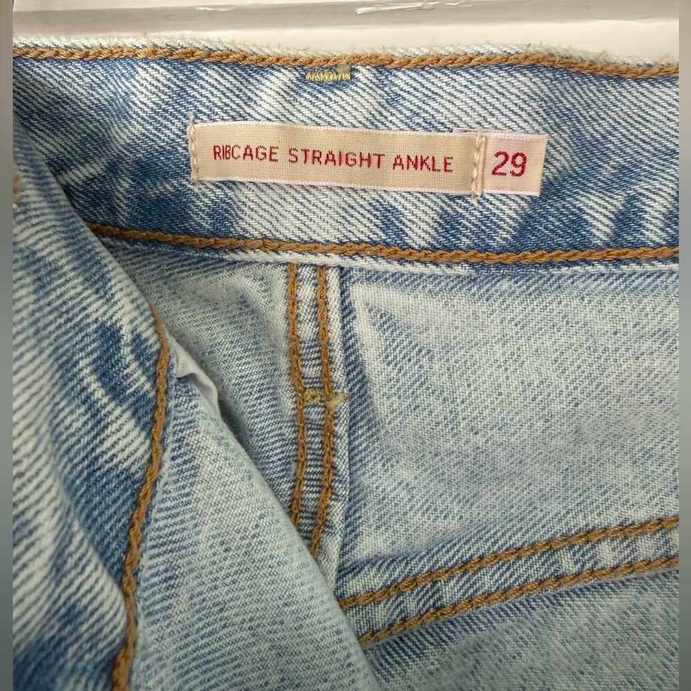 Levi’s | Ribcage Straight Ankle Jeans Light Wash Size 29 High Rise - Picture 7 of 9